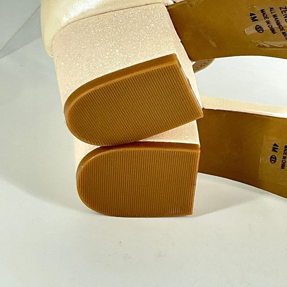 Jellypop Size 4 SEE PHOTOS Zendah Girls Pearl Shimmer Strappy Block Heel Sandals